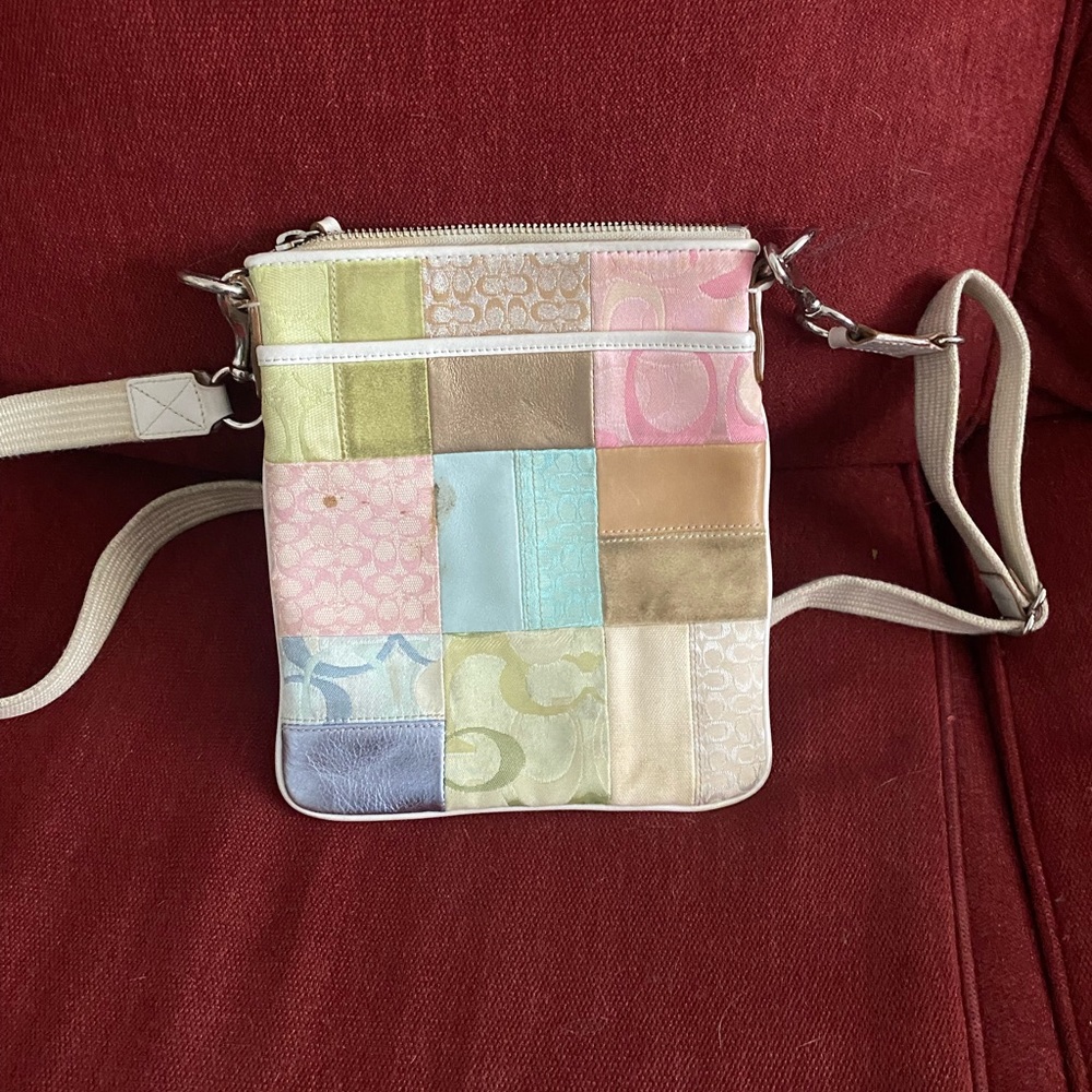 Crossbody coach bag